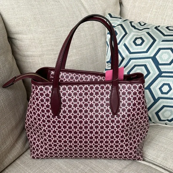 Kate Spade Spade Link Mini Tote NWT - Picture 17 of 17